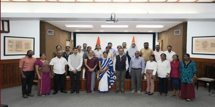 Sri Lanka Trains 30 Textile Craftsmen Through New Capacity-Building Program