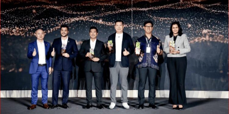 Sri Lankan Pride, Global Glory: Solar Booze Sweeps Service and Performance Excellence Awards
