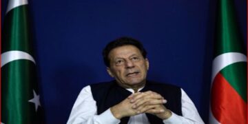 Aleema Khanum Says Imran Khan’s Isolation ‘Suppresses 90% of Pakistanis’