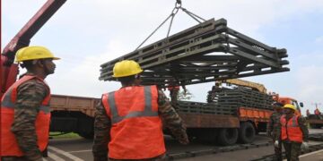 Operation Sagar Bandhu Delivers: 1,000-Tonne Relief Shipment from Tamil Nadu Reaches Sri Lanka