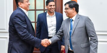 Pyramid Wilmar Md Sajaad Mawzoon Donates 50 Million For Government Dissaster Fund