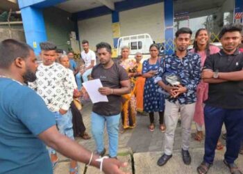 Talawakelle Landslide Victims Complain to Human Rights Commission