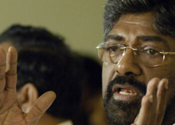 Just As The Hearing Of Keheliya’s Case Began On A Daily Basis, Two President’s Counsel Attorneys Withdrew From The Case!