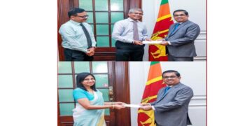 People’s Leasing Group Contributes Rs. 10 Million to “Rebuilding Sri Lanka” Fund