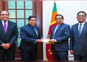 CSE Donates LKR 25 million to Post-Ditwah “Rebuilding Sri Lanka” Fund