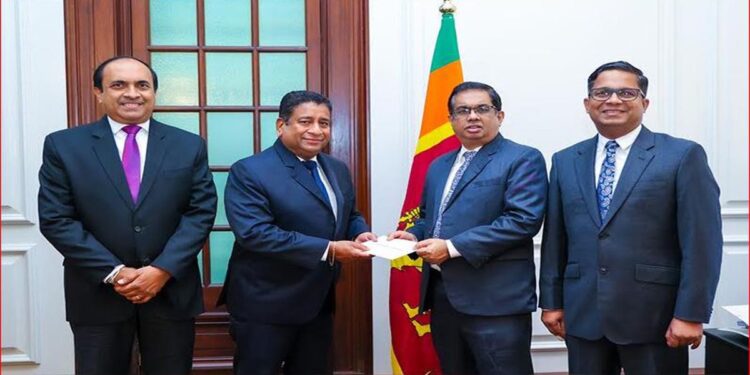 CSE Donates LKR 25 million to Post-Ditwah “Rebuilding Sri Lanka” Fund