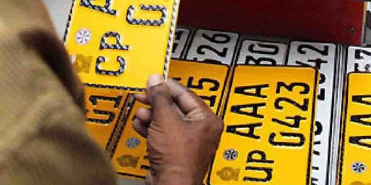 Over 250,000 Newly Registered Vehicles in Sri Lanka Await Number Plates