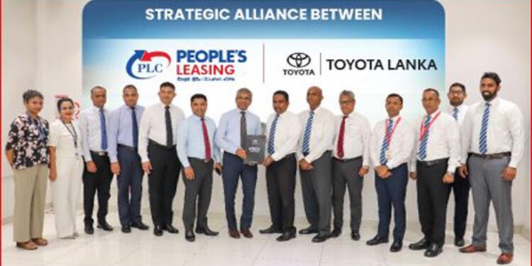 People’s Leasing & Finance PLC & Toyota Lanka (Private) Limited Ink to offer Comprehensive Leasing Facilities to its Customers