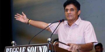 Opposition Leader Questions Impact of Economic Growth on Households and MSMEs