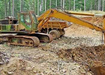 Illegal Gravel Mining Racket Exposed in Kallanchiya Forest Reserve