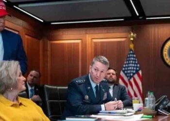 Pentagon Chief Tells Trump US Forces Ready for Possible Strike on Iran