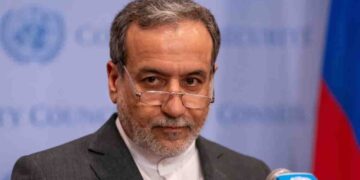 Iran Warns U.S. Over Torpedo Attack on Warship in Indian Ocean