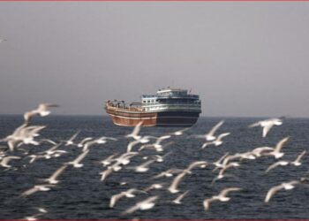 Iran Say Strait of Hormuz Closed, Warn Ships Will Be Set Ablaze