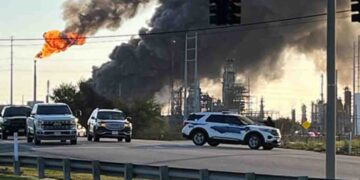 Explosion at Port Arthur Oil Refinery Prompts Safety Warnings for Residents