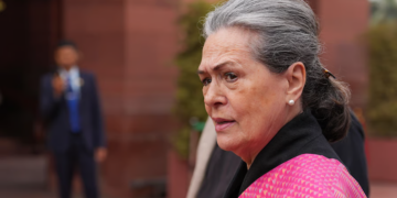 Sonia Gandhi Admitted to Sir Ganga Ram Hospital in New Delhi, Rahul and Priyanka Gandhi by Her Side