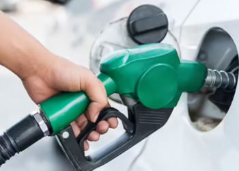 Sri Lanka Allows 11 Companies to Independently Import Fuel Amid Supply Challenges