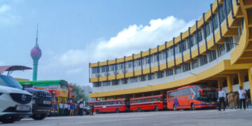 Passengers Welcome Reopening of Colombo Central Bus Stand After Decades