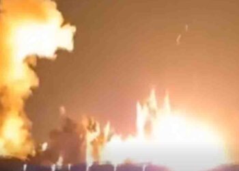 Hypersonic Missile Attacks on Tel Aviv Cause Massive Damage