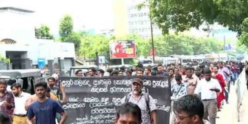 Not the Original Inter Students’ Union: JVP-Affiliated Group Entered Basil Rajapaksa’s Alleged Malwana House – VIDEO | Sri Lanka Latest News