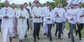 Sajith Premadasa Pays Tribute to War Heroes at Battaramulla Memorial