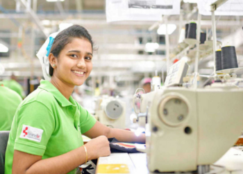Sri Lanka Apparel Industry Faces 20% Demand Drop Amid Rising Costs and Global Pressures