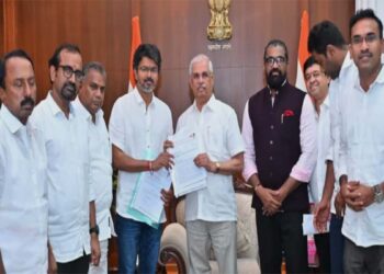 AMMK Files Complaint Against Vijay’s TVK Over “Forged” MLA Support Letter
