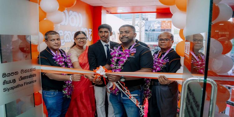 Siyapatha Finance Expands Footprint with Boralesgamuwa Branch Opening