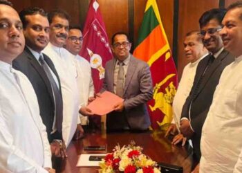 No-Confidence Motion Against Justice Minister Submitted to Speaker