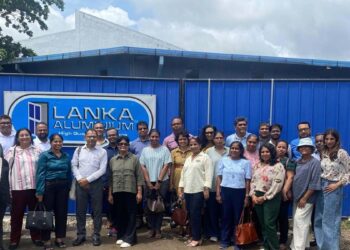 Lanka Aluminium Collaborates with SLIA to Organize Factory Visit for Architects