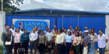 Lanka Aluminium Collaborates with SLIA to Organize Factory Visit for Architects